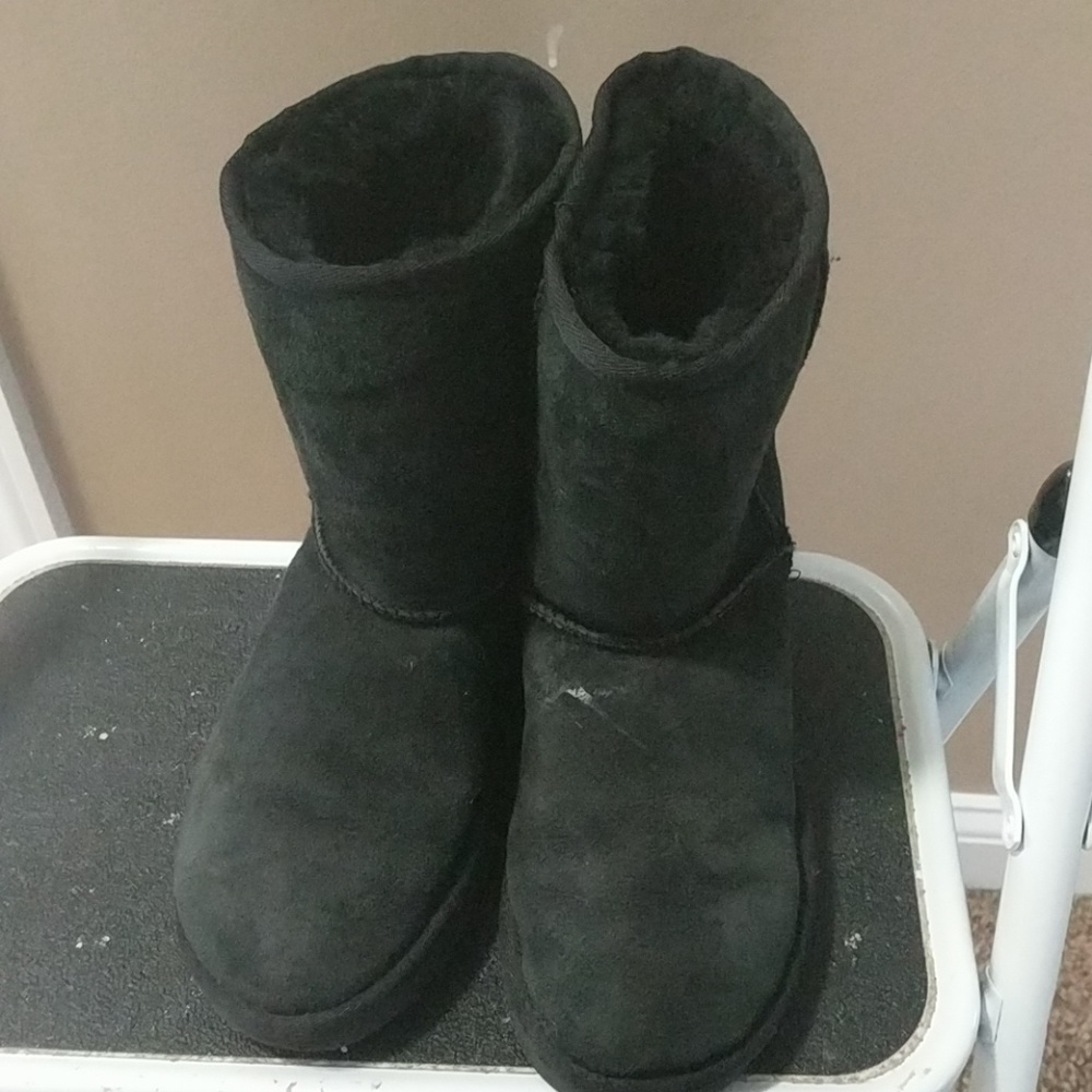 Uggs ladies short boots